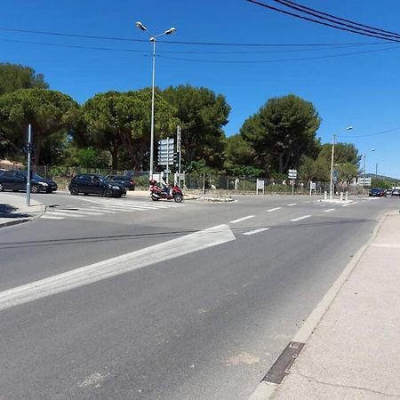 Maisonnette Avec Terrasse Privative La Ciotat Bagian luar foto