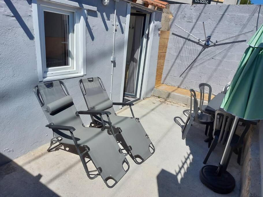Maisonnette Avec Terrasse Privative La Ciotat Bagian luar foto